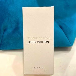 Authentic Louis Vuitton Le Jour Se Lève